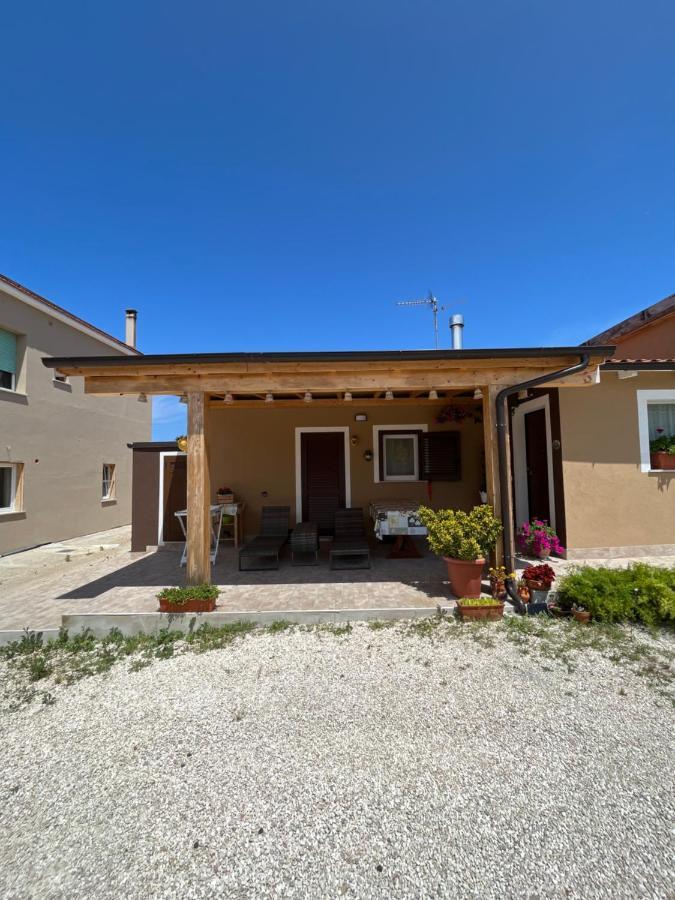 Il Casale Del Nonno Armando Villa Torrevecchia Teatina Exterior photo
